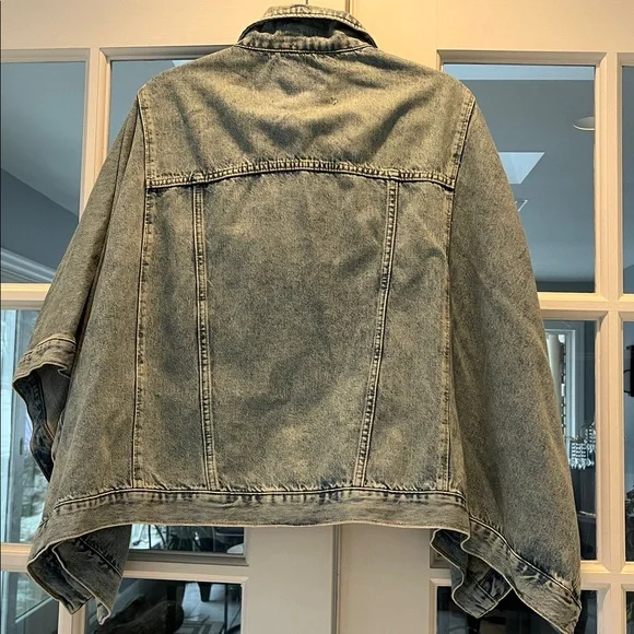 PILCRO - The Weston Cape Denim Boyfriend Jacket - Sz L/XL - Picture 6 of 6